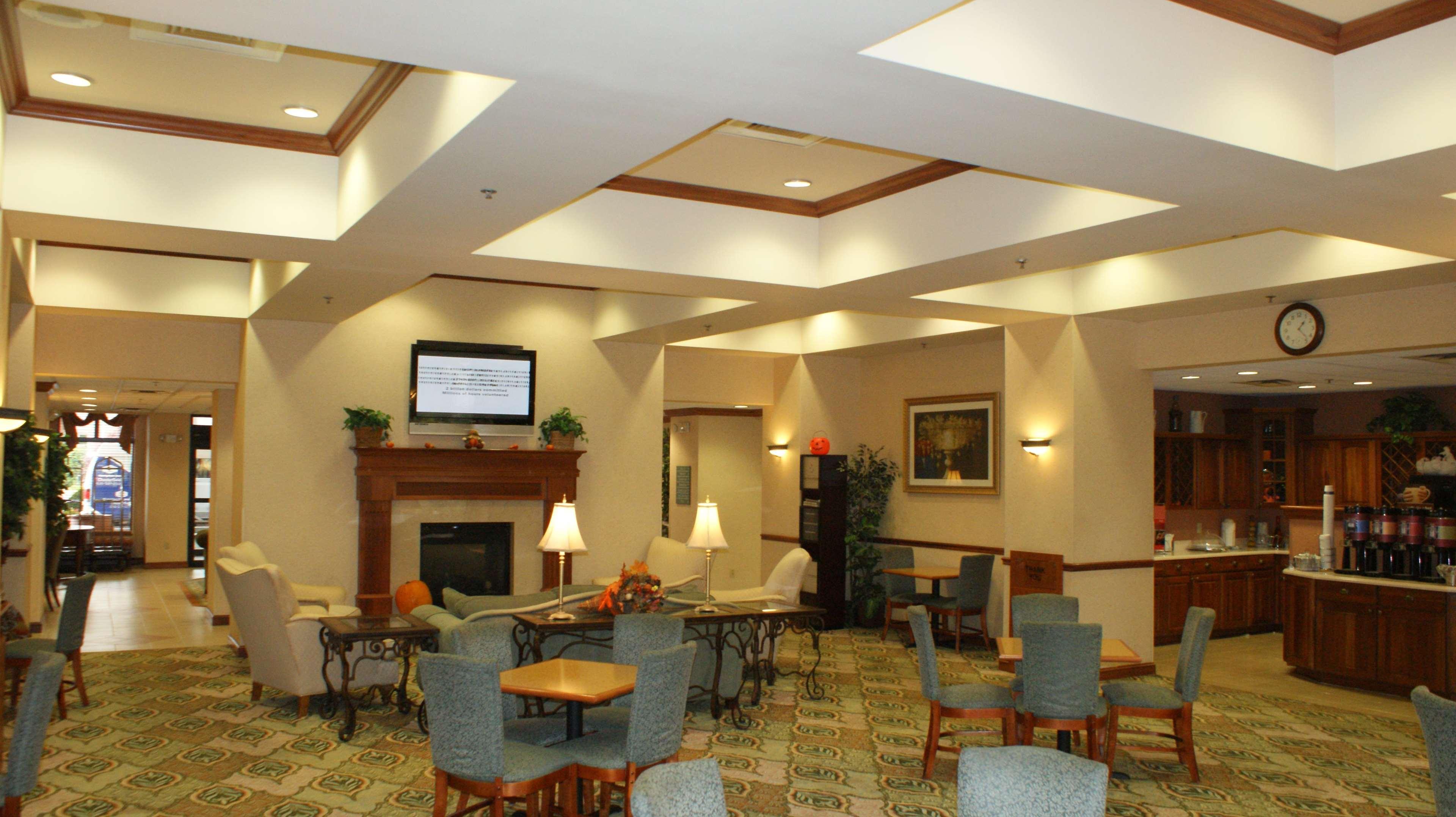 Hampton Inn & Suites St. Louis-Chesterfield Exterior photo